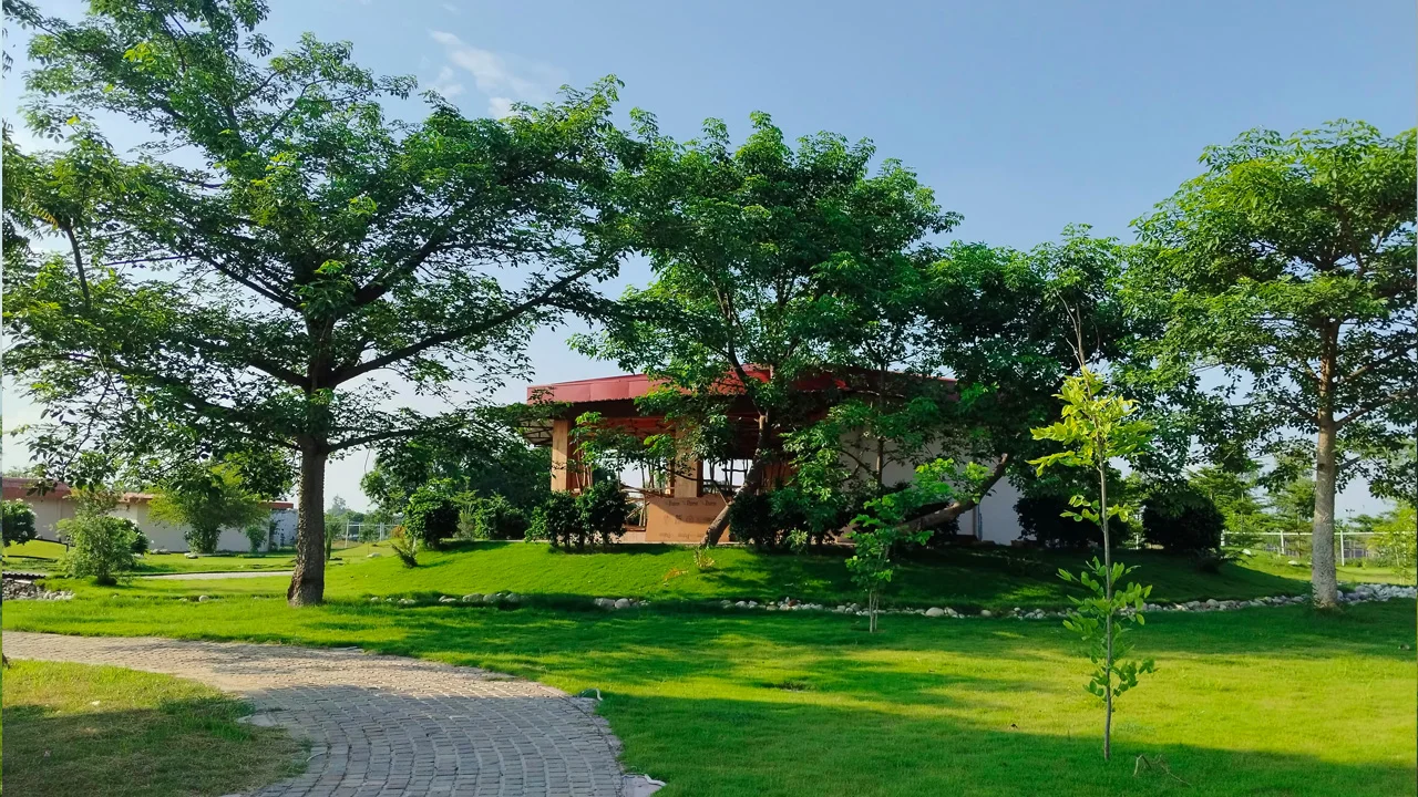 Home site office image 21